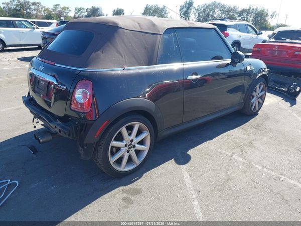 2012 MINI COOPER S