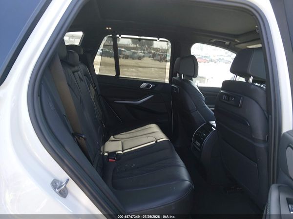2023 BMW X5 M50I