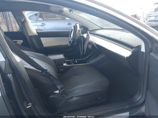 2018 TESLA MODEL 3 LONG RANGE/PERFORMANCE