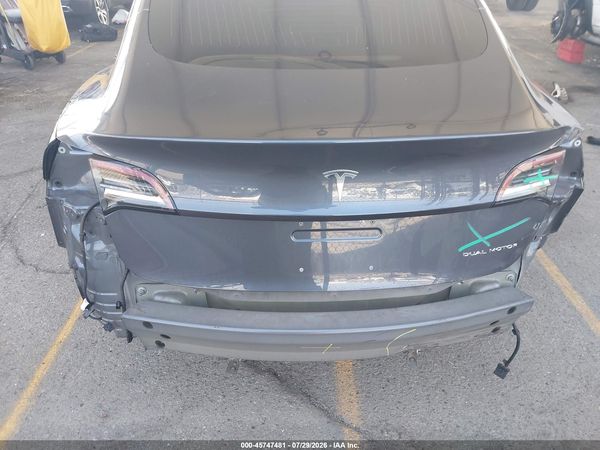 2018 TESLA MODEL 3 LONG RANGE/PERFORMANCE
