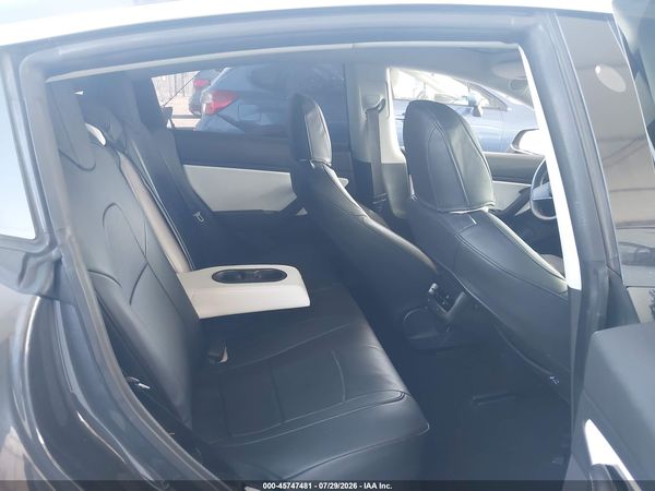 2018 TESLA MODEL 3 LONG RANGE/PERFORMANCE