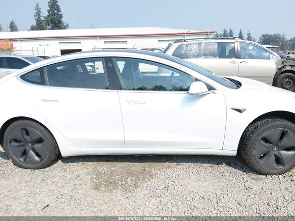 2018 TESLA MODEL 3 LONG RANGE/PERFORMANCE