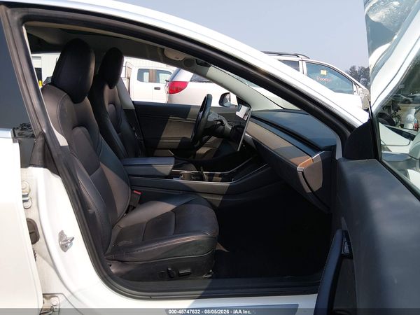 2018 TESLA MODEL 3 LONG RANGE/PERFORMANCE