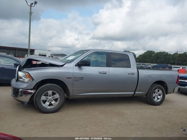 2021 RAM 1500 CLASSIC SLT  4X4 6'4 BOX