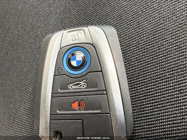 2019 BMW I8