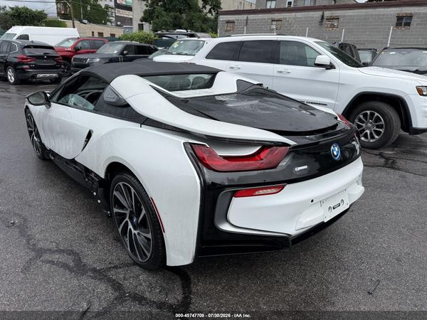2019 BMW I8