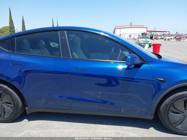 2026 TESLA MODEL Y