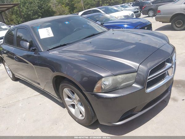 2014 DODGE CHARGER SE