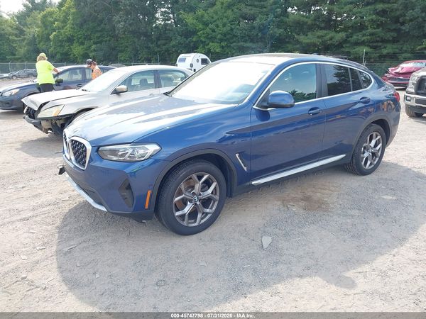 2025 BMW X4 XDRIVE30I