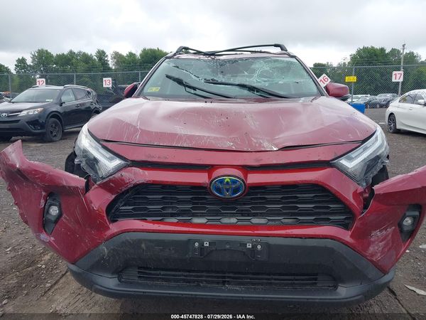 2024 TOYOTA RAV4 HYBRID XLE PREMIUM