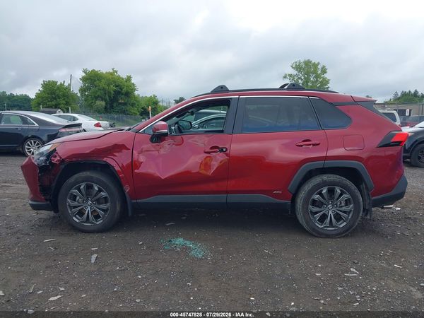 2024 TOYOTA RAV4 HYBRID XLE PREMIUM