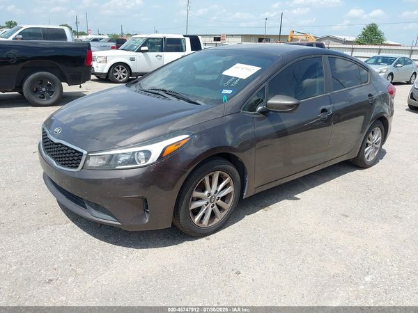 2017 KIA FORTE LX