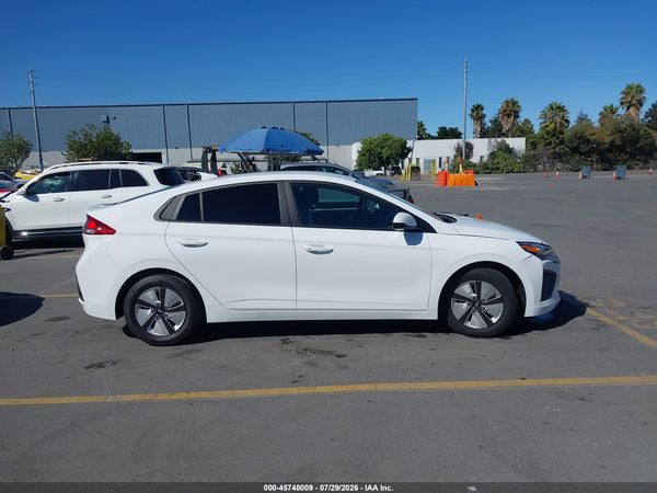 2022 HYUNDAI IONIQ HYBRID BLUE