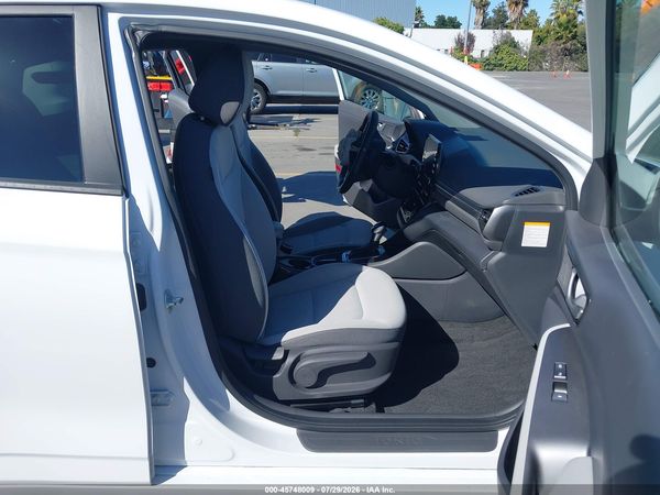 2022 HYUNDAI IONIQ HYBRID BLUE