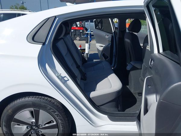 2022 HYUNDAI IONIQ HYBRID BLUE