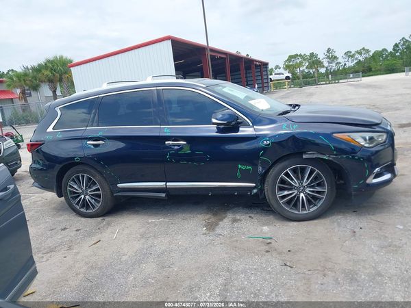 2019 INFINITI QX60 LUXE