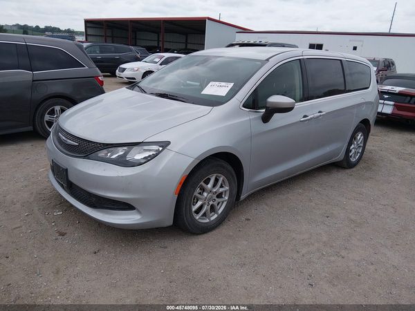 2023 CHRYSLER VOYAGER LX — I2