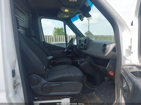 2022 MERCEDES-BENZ SPRINTER 1500 STANDARD ROOF I4