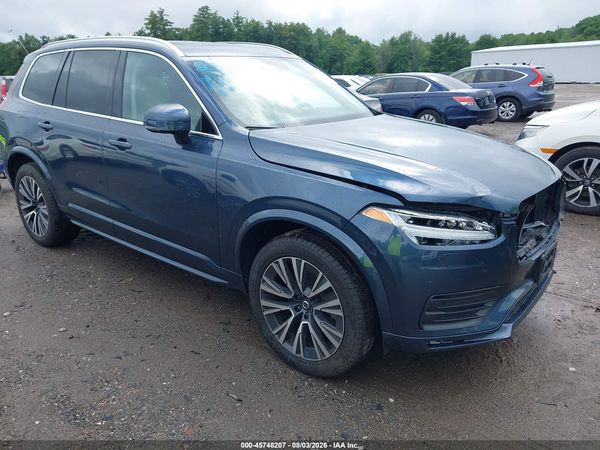2022 VOLVO XC90 T5 MOMENTUM 7 PASSENGER