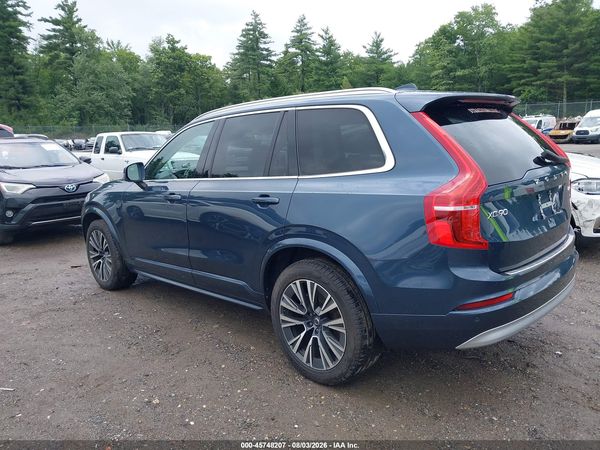 2022 VOLVO XC90 T5 MOMENTUM 7 PASSENGER