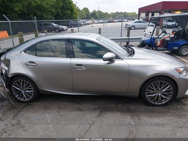 2016 LEXUS IS 300