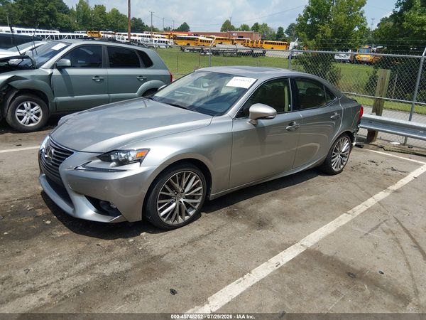 2016 LEXUS IS 300