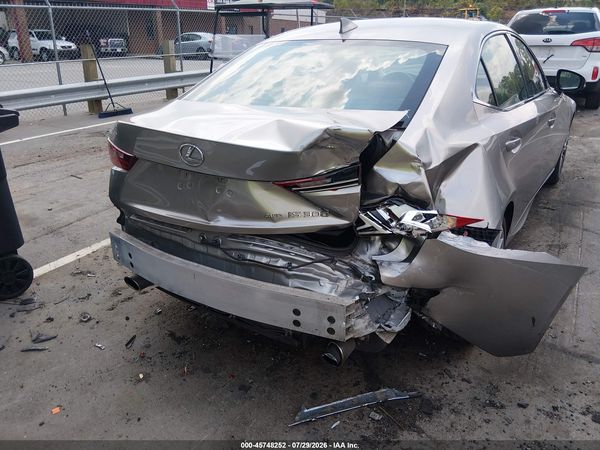2016 LEXUS IS 300