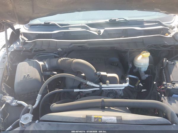2017 RAM 1500 SLT  4X4 6'4 BOX
