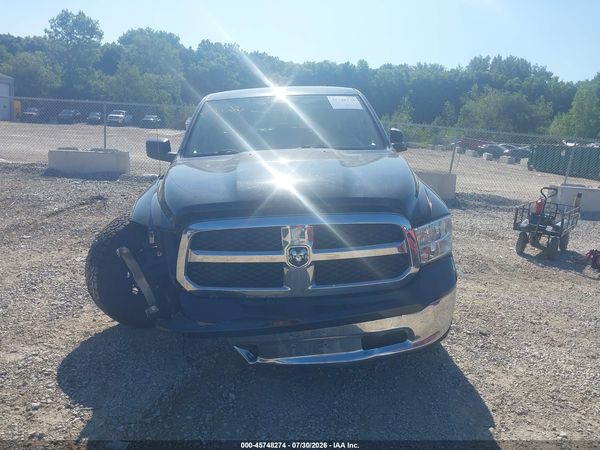 2017 RAM 1500 SLT  4X4 6'4 BOX