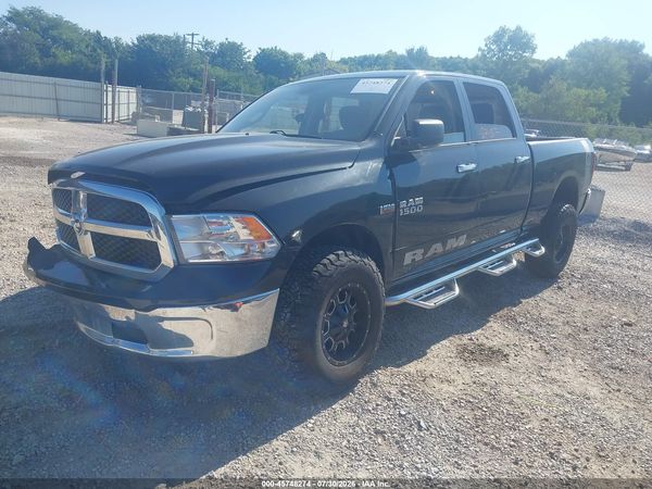 2017 RAM 1500 SLT  4X4 6'4 BOX