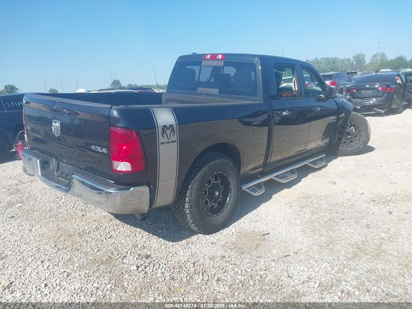 2017 RAM 1500 SLT  4X4 6'4 BOX