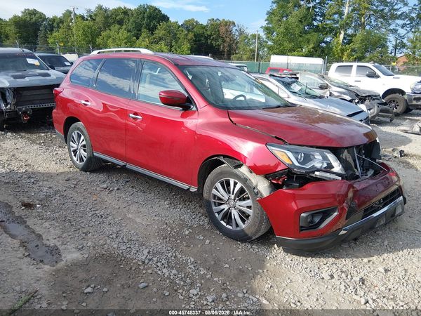 2018 NISSAN PATHFINDER SV