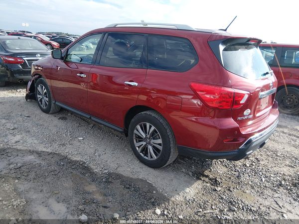2018 NISSAN PATHFINDER SV