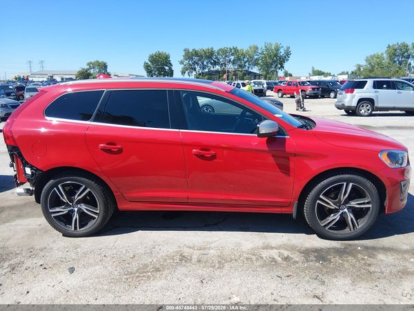 2017 VOLVO XC60 T6 R-DESIGN