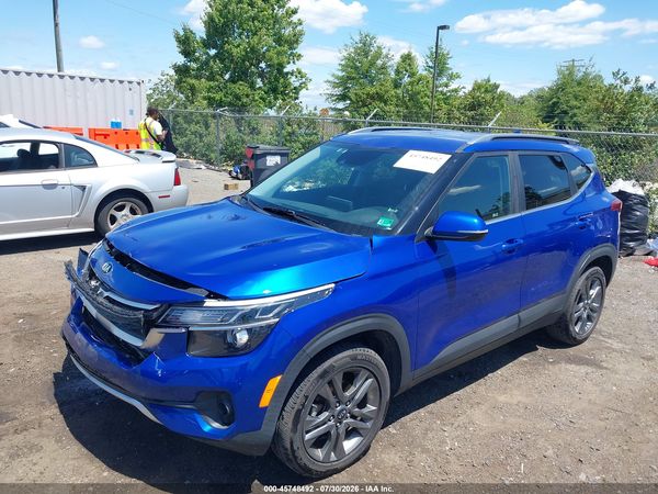 2021 KIA SELTOS S