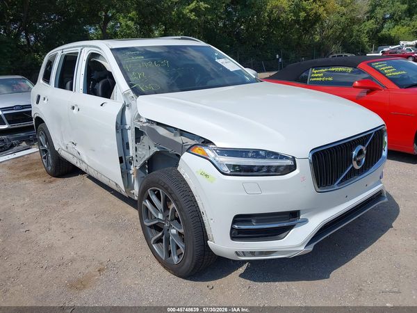 2017 VOLVO XC90 T6 MOMENTUM