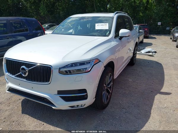 2017 VOLVO XC90 T6 MOMENTUM