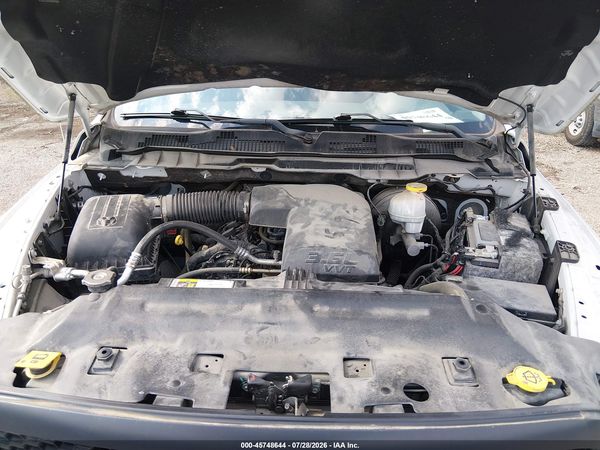 2019 RAM 1500 CLASSIC TRADESMAN  4X2 8' BOX