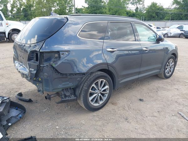 2017 HYUNDAI SANTA FE SE