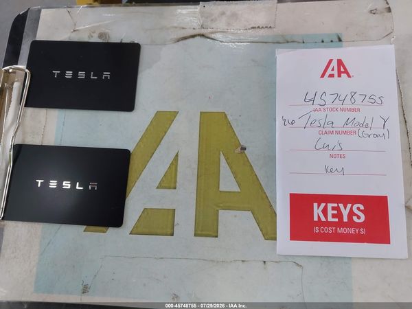 2026 TESLA MODEL Y
