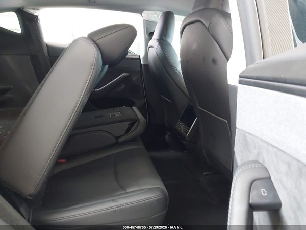 2026 TESLA MODEL Y