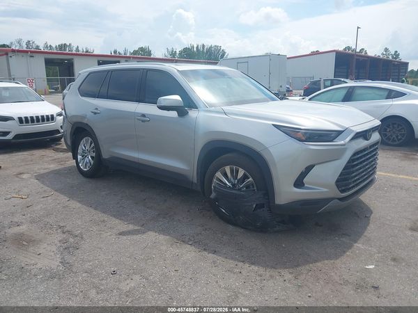 2024 TOYOTA GRAND HIGHLANDER PLATINUM