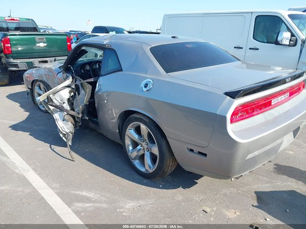 2014 DODGE CHALLENGER SXT PLUS