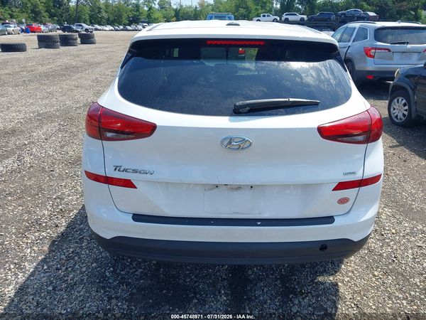 2020 HYUNDAI TUCSON SE