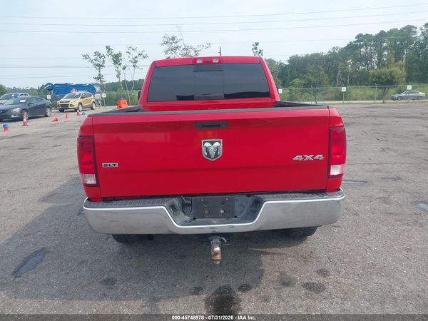 2016 RAM 1500 SLT