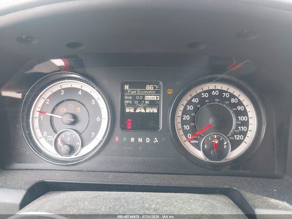 2016 RAM 1500 SLT