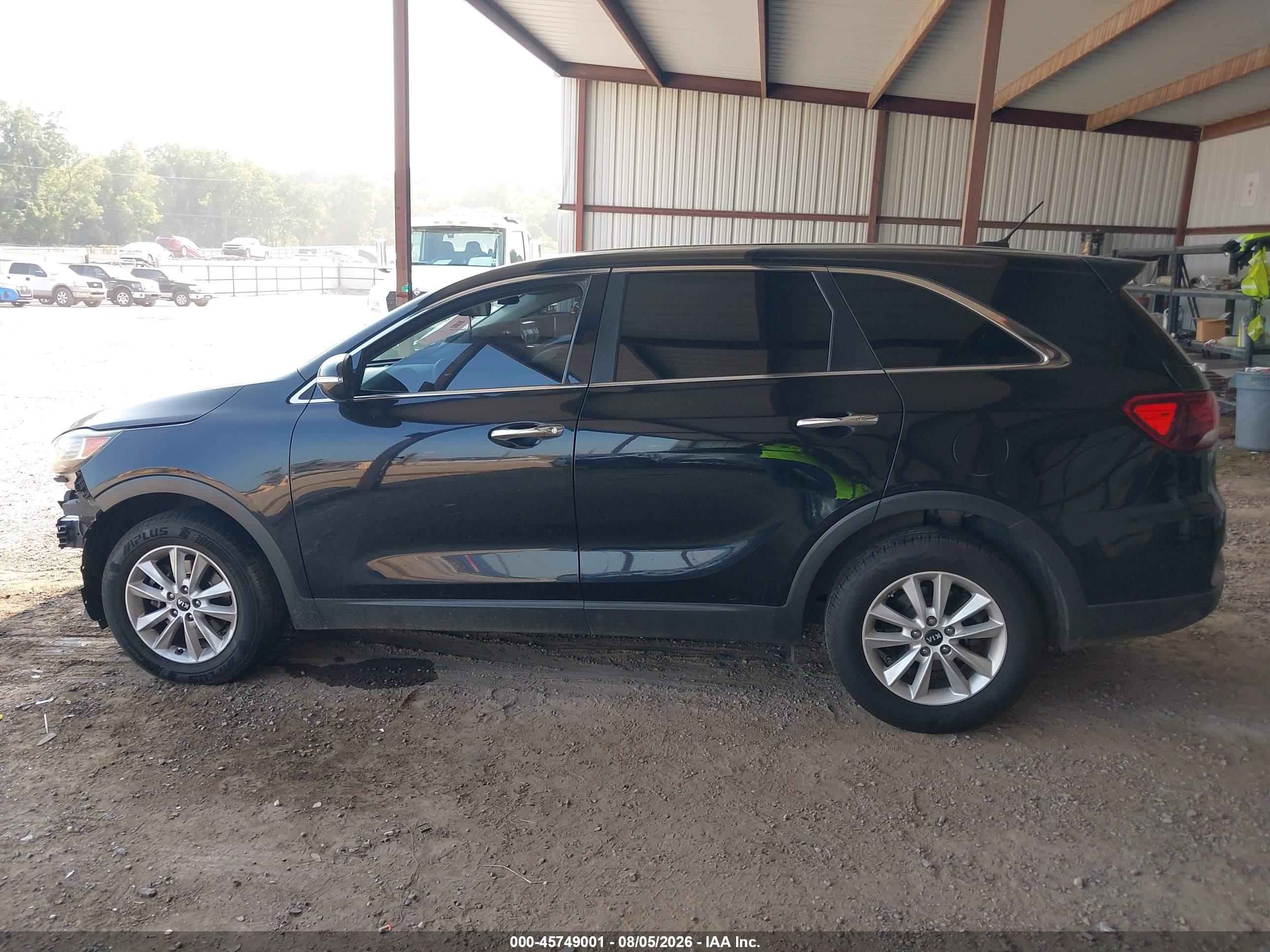 2019 KIA SORENTO 2.4L LX