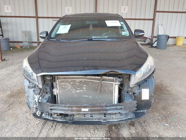 2019 KIA SORENTO 2.4L LX