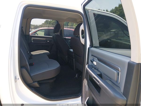2023 RAM 1500 CLASSIC SLT  4X4 5'7 BOX