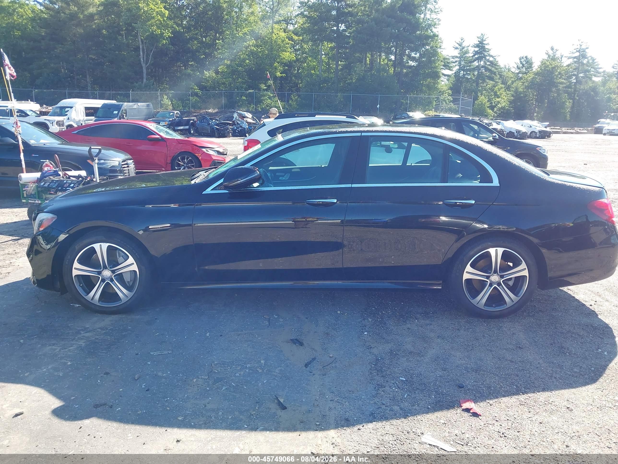 2017 MERCEDES-BENZ E 300 4MATIC